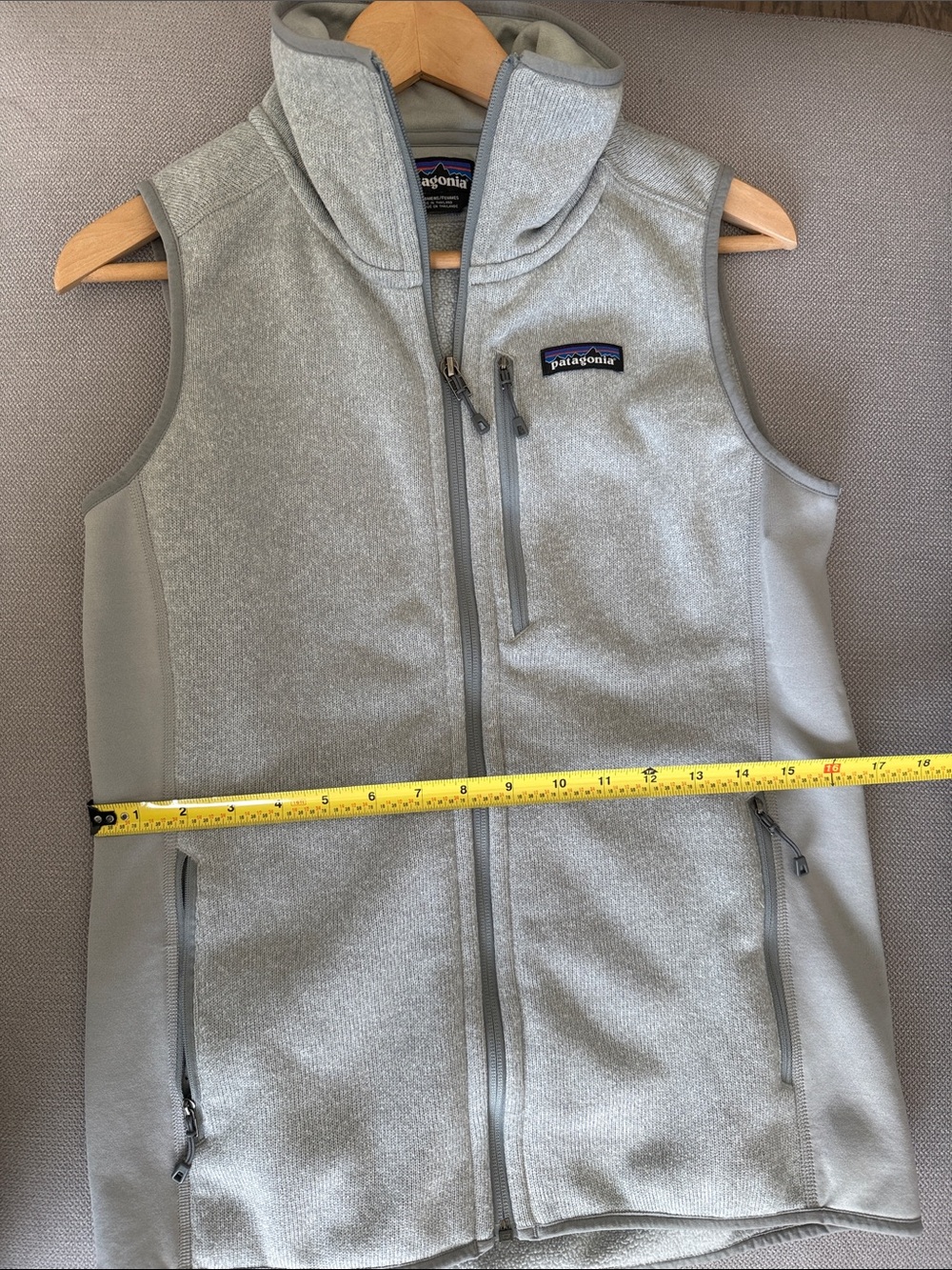 Patagonia Women's Better Sweater Fleece Vest Size M - Picture 7 of 9